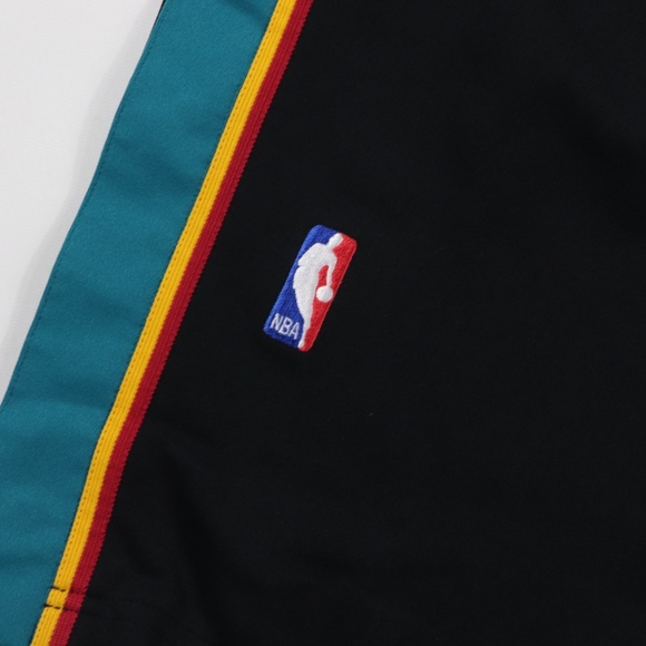 Vintage Nike Detroit Pistons Team Issued Pants 2XL - Picture 4 of 8